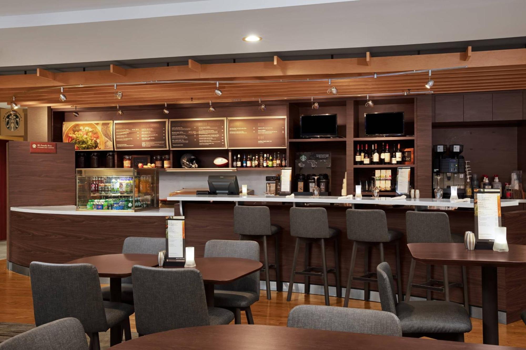 Отель Courtyard By Marriott St. Augustine I-95 Экстерьер фото