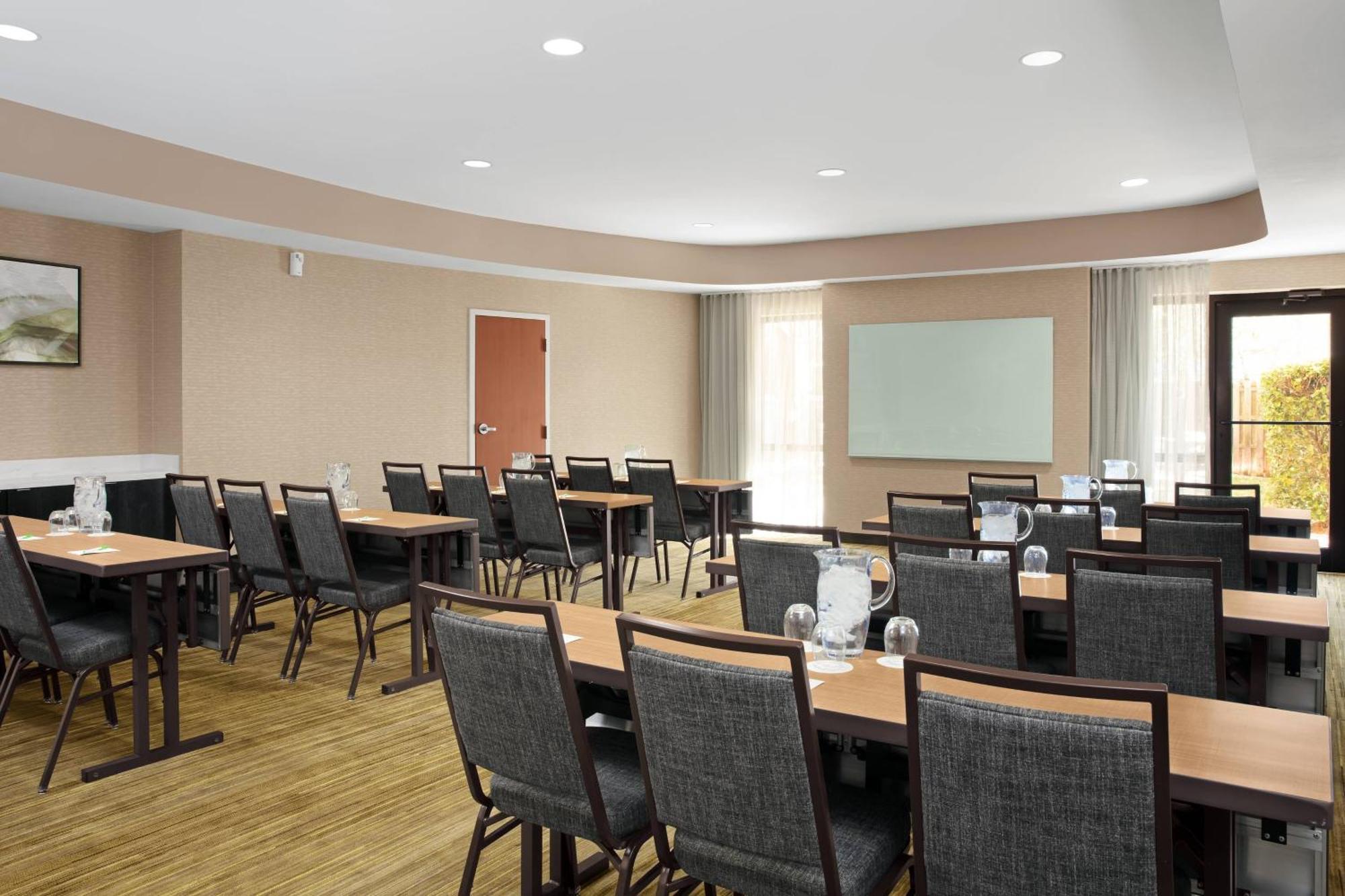 Отель Courtyard By Marriott St. Augustine I-95 Экстерьер фото