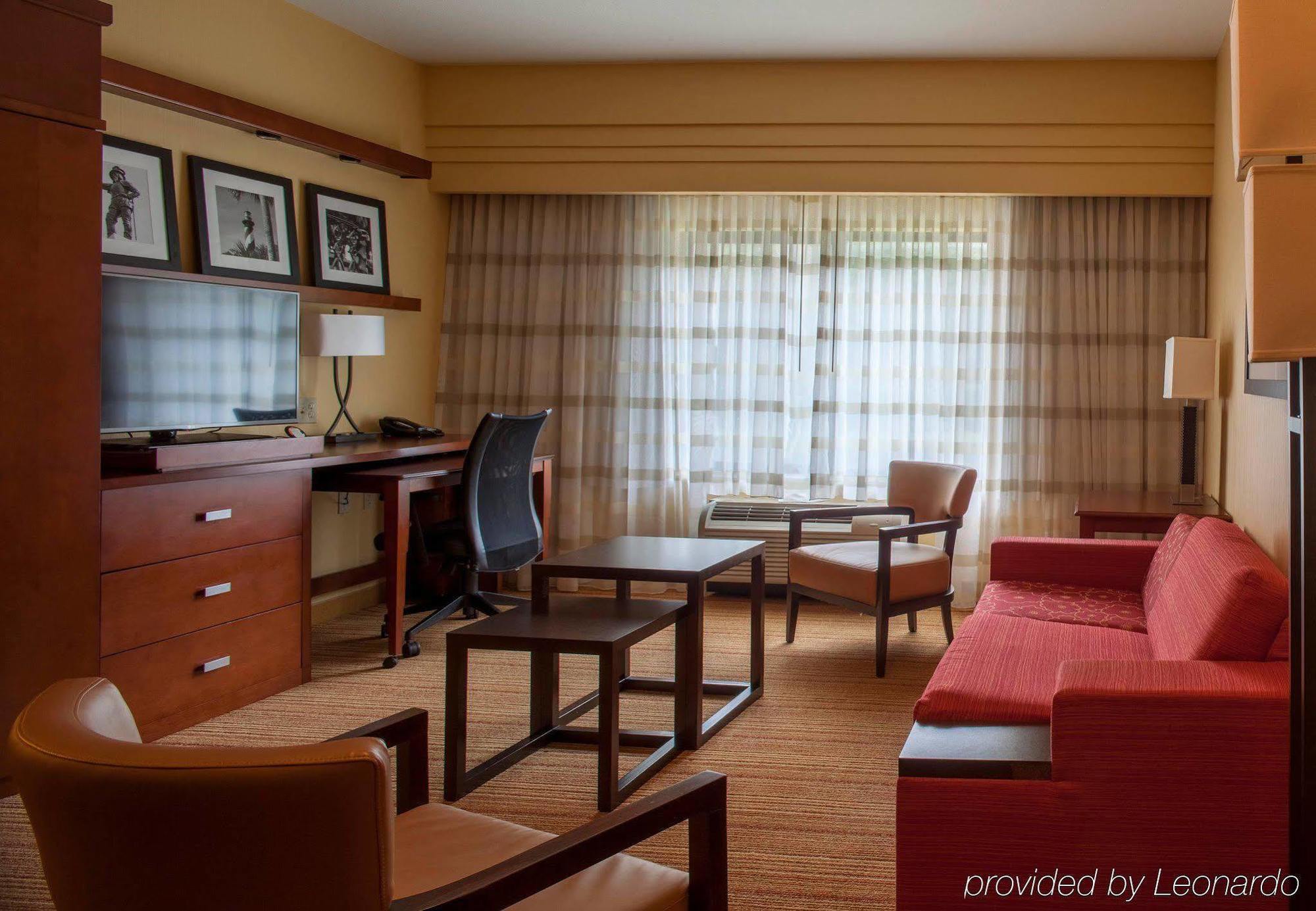 Отель Courtyard By Marriott St. Augustine I-95 Экстерьер фото